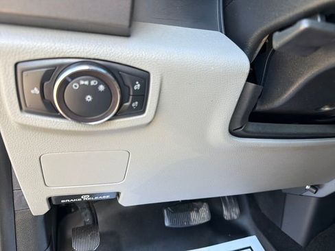 Used 2019 Ford F250 XLT w/ Snow Plow Prep Package AWD/4WD image 17
