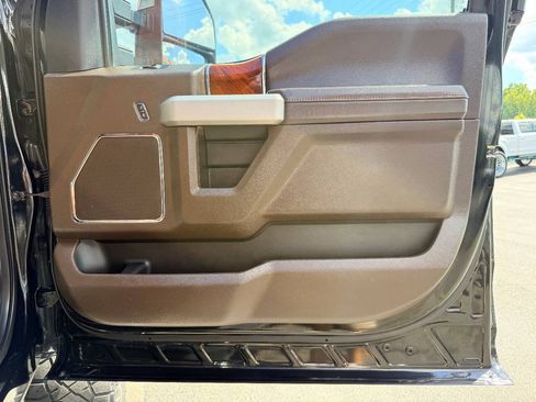 Used 2018 Ford F250 King Ranch w/ King Ranch Ultimate Package AWD/4WD image 37