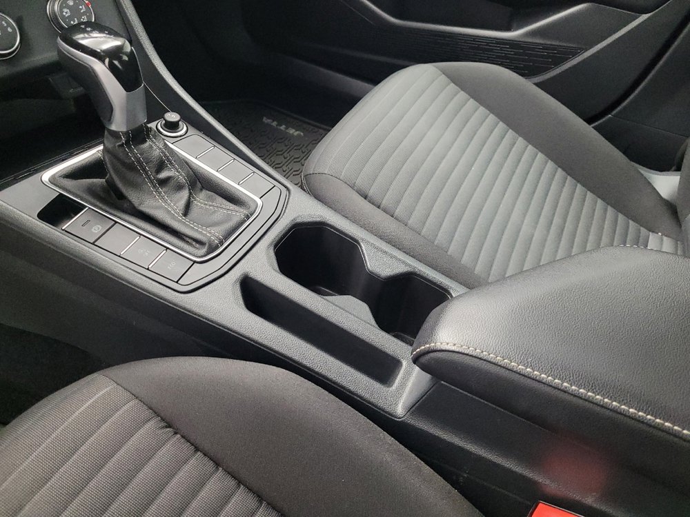 Used 2022 Volkswagen Jetta S FWD image 26