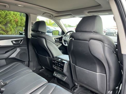 Used 2024 Acura MDX FWD image 40