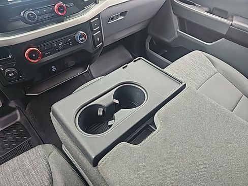 Used 2022 Ford F150 XLT image 32