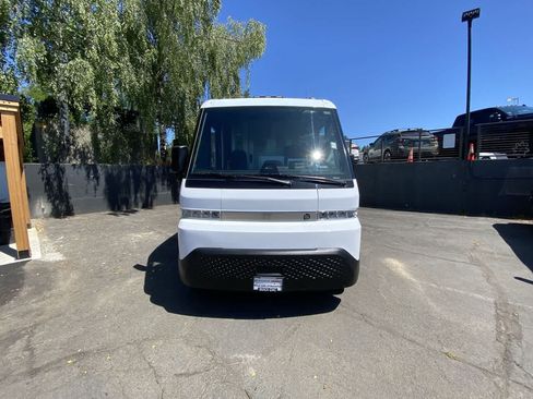 Used 2024 Chevrolet Brightdrop 600 w/ Commercial Equipment Package AWD/4WD image 9