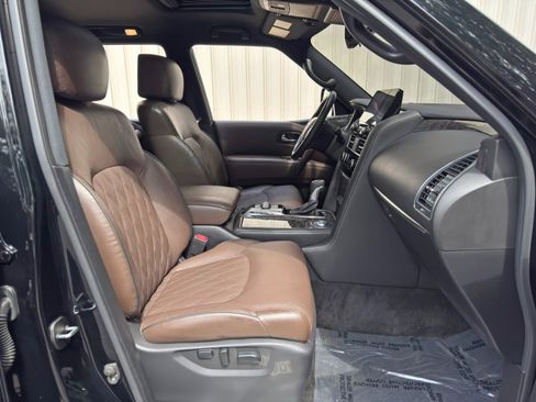 Used 2022 Nissan Armada Platinum RWD image 15