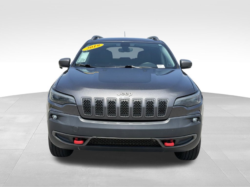 Used 2019 Jeep Cherokee Trailhawk w/ Cold Weather Group AWD/4WD image 25