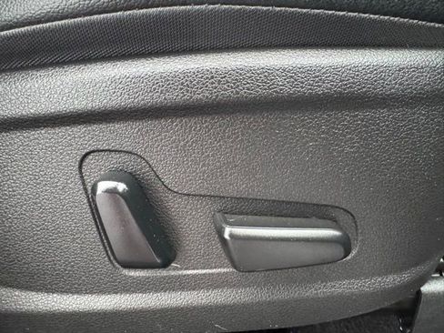 Used 2022 Hyundai Santa Fe Limited image 31