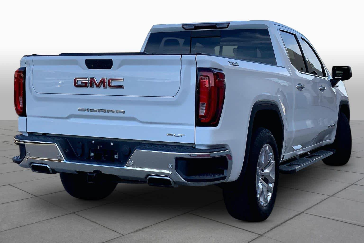 Used 2019 GMC Sierra 1500 SLT w/ SLT Premium Plus Package AWD/4WD image 13