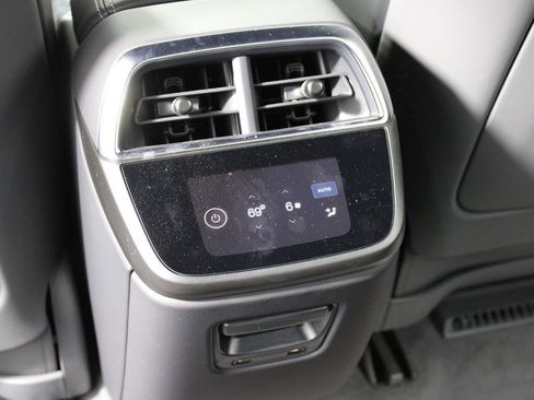 Used 2024 Lucid Air Pure image 32