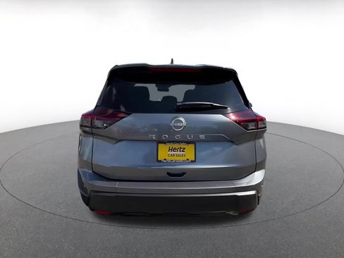 Used 2025 Nissan Rogue SV FWD image 12