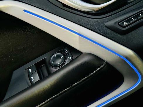 Used 2016 Chevrolet Camaro SS RWD image 33