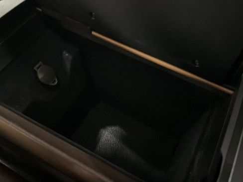 Used 2019 Lexus ES 350 w/ Premium Package image 28