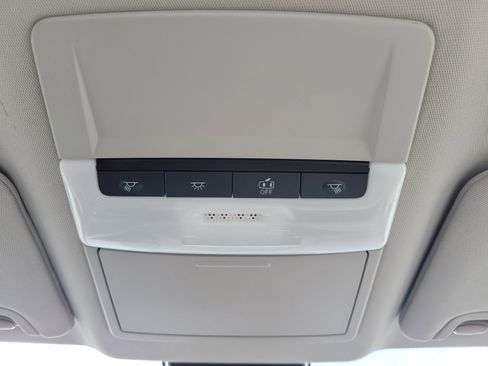 Used 2025 Nissan Altima 2.5 SV FWD image 29