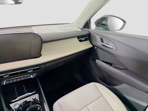 New 2026 Audi Q3 quattro 2.0T AWD/4WD image 25