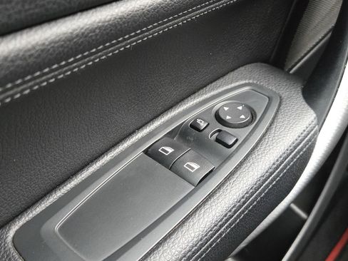 Used 2016 BMW M235i Coupe image 22