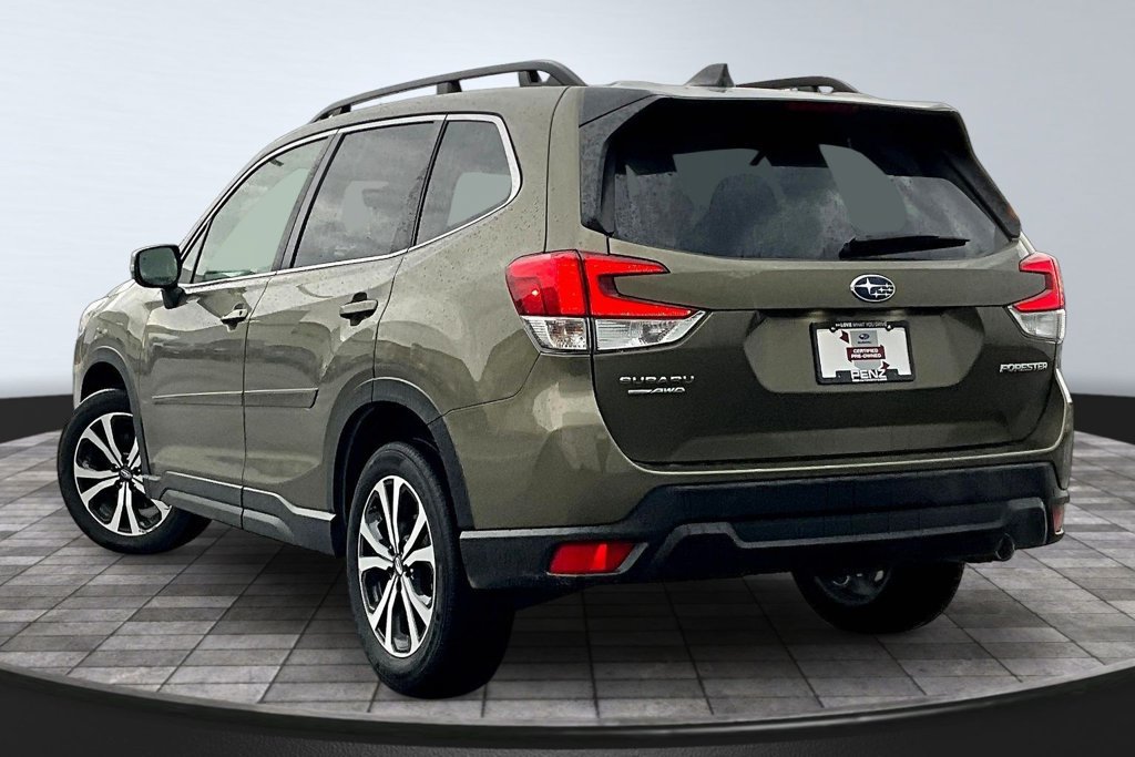 Used 2024 Subaru Forester Limited AWD/4WD image 4