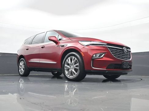 Used 2024 Buick Enclave Essence w/ Experience Buick Package AWD/4WD image 24