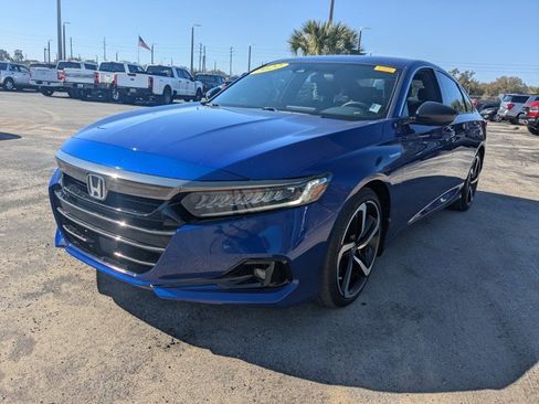 Used 2022 Honda Accord Sport image 9