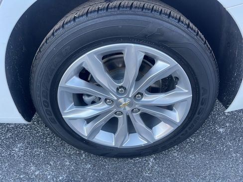 Used 2022 Chevrolet Malibu LT image 26