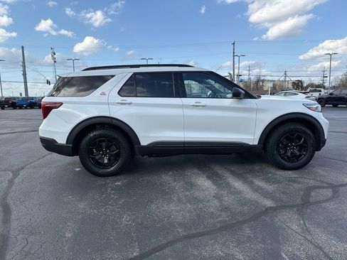 Used 2023 Ford Explorer Timberline image 9