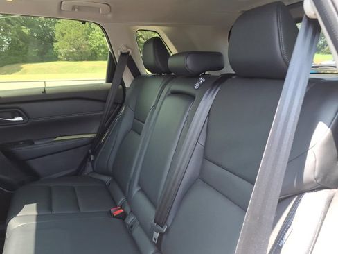 Used 2024 Nissan Rogue SL w/ SL Premium Package FWD image 12