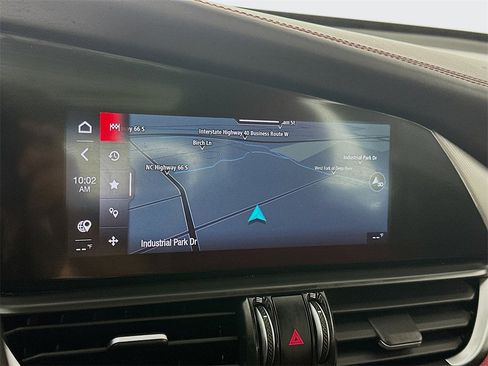 Used 2021 Alfa Romeo Giulia Ti Sport image 19