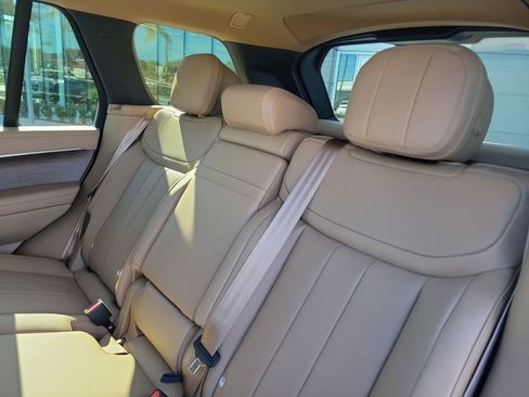 New 2026 Land Rover Range Rover SE AWD/4WD image 15