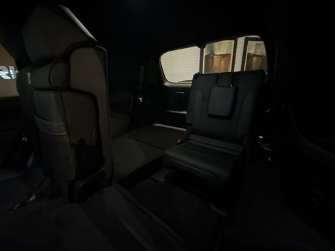 New 2026 Lexus LX 600 4WD w/ Luxury Package image 23