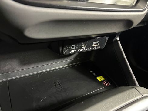 Certified 2025 Subaru Crosstrek 2.5i Limited w/ Crosstrek Mirror Package image 15