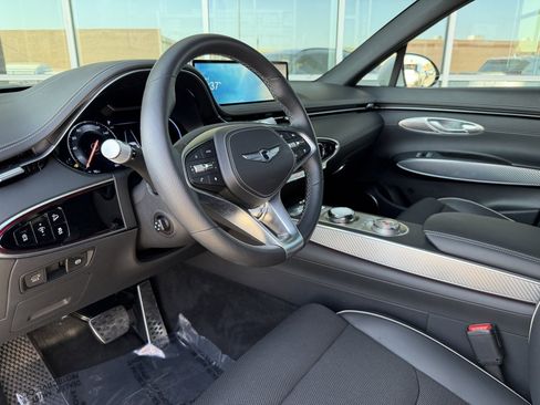 Used 2025 Genesis GV70 2.5T w/ Sport Prestige Package image 33