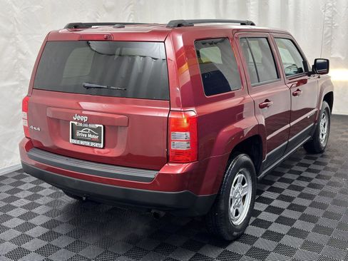 Used 2016 Jeep Patriot Sport w/ Power Value Group image 10