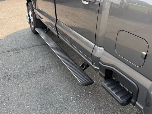 New 2026 Ford F350 Platinum w/ FX4 Off-Road Package AWD/4WD image 9