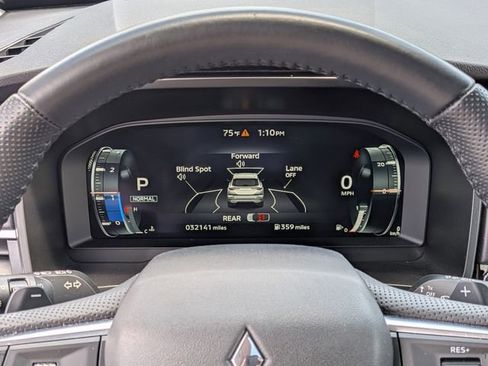 Used 2024 Mitsubishi Outlander SE FWD image 19