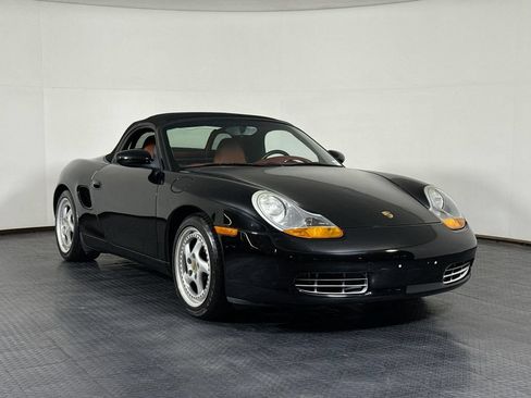 Used 1998 Porsche Boxster RWD image 9