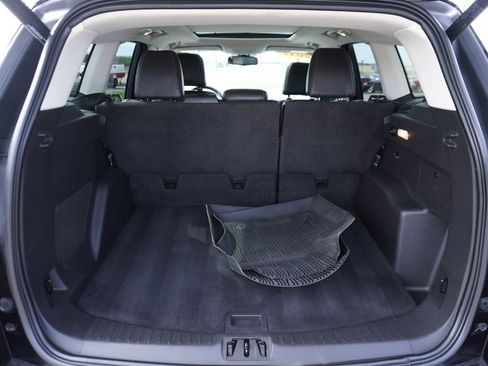 Used 2017 Ford Escape Titanium AWD/4WD image 28