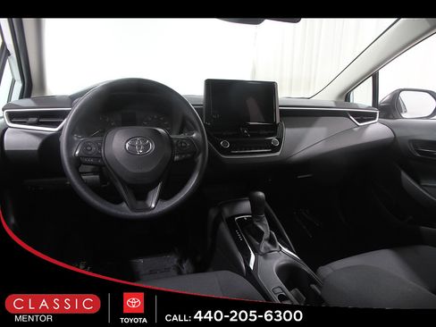 Certified 2024 Toyota Corolla LE FWD image 5