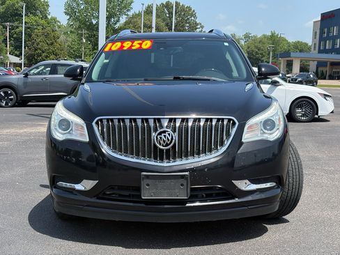 Used 2017 Buick Enclave Leather AWD/4WD image 2