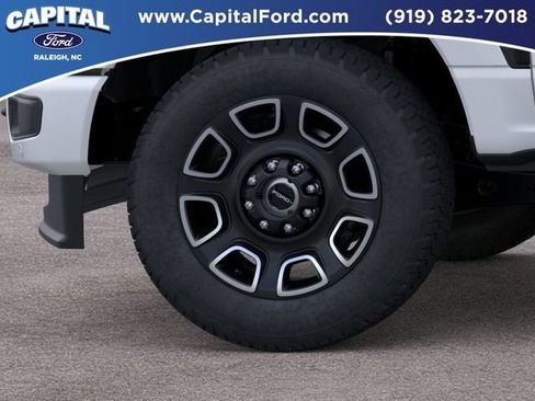 New 2026 Ford F250 Platinum AWD/4WD image 19