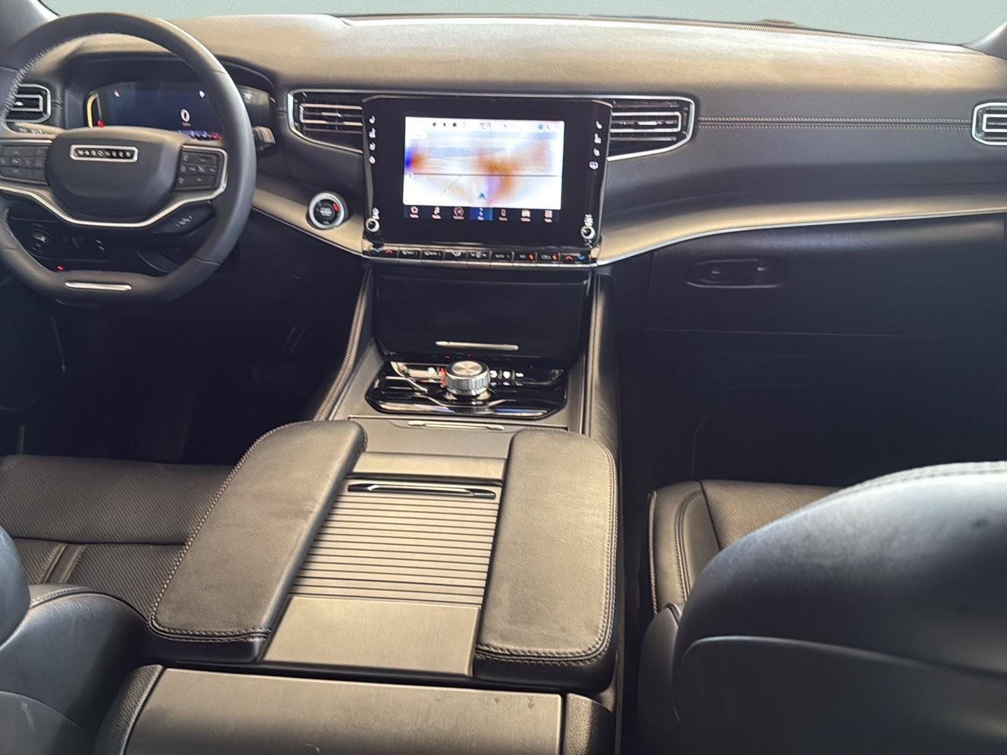 Used 2023 Jeep Wagoneer Series II AWD/4WD image 16