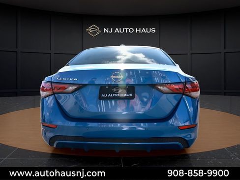 Used 2025 Nissan Sentra SV image 7