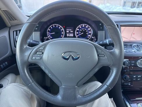 Used 2011 INFINITI G37 x w/ Premium Pkg image 13