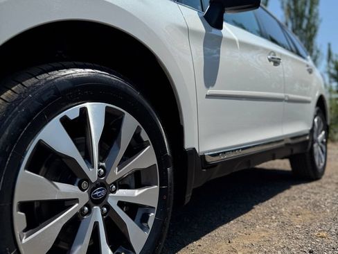 Used 2017 Subaru Outback 2.5i Touring w/ Popular Package #5A AWD/4WD image 43
