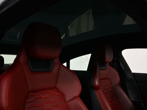 Certified 2024 Audi e-tron GT Premium Plus w/ Executive Package image 18