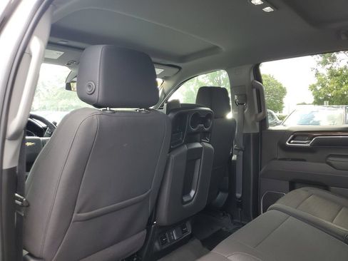 Used 2024 Chevrolet Silverado 1500 LT AWD/4WD image 11