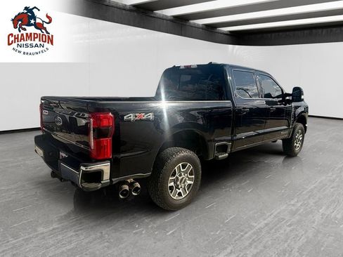 Used 2024 Ford F250 Lariat AWD/4WD image 5