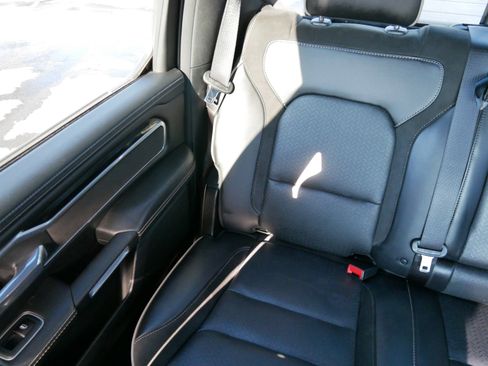 Used 2021 RAM 1500 Laramie image 12