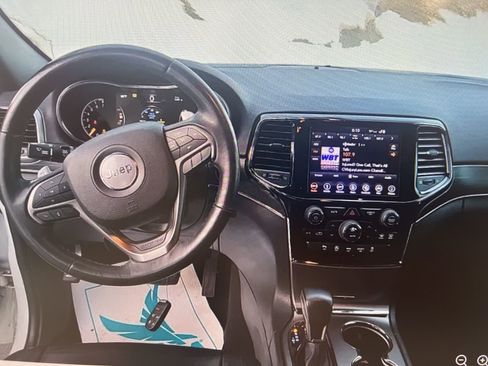 Used 2019 Jeep Grand Cherokee Limited X image 12
