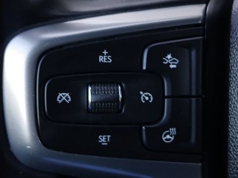 Used 2025 Chevrolet Silverado 1500 LT RWD image 11