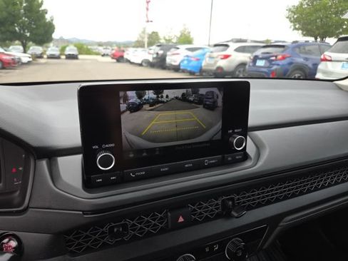 Certified 2023 Honda Accord LX image 38