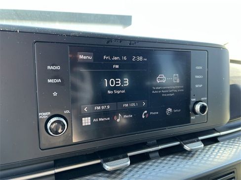 Certified 2024 Kia Carnival LX image 16