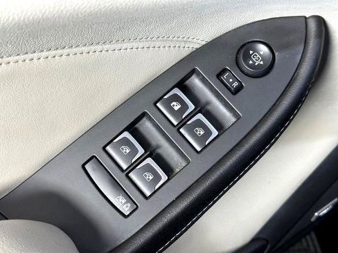 Used 2019 Cadillac CTS AWD Sedan image 38