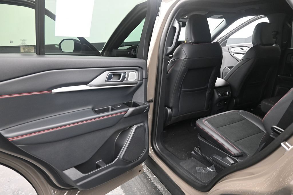 New 2026 Ford Explorer ST w/ Sun And Sound Package AWD/4WD image 16